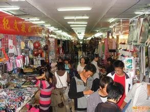 黑龍江哈爾濱服裝城全攻略 地址交通、拿貨技巧與營業時間詳解